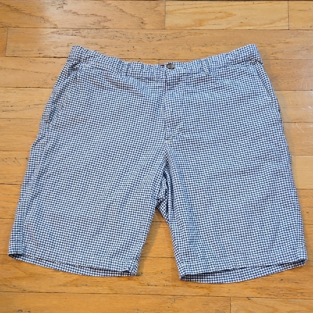 Merona Blue Flat Front Shorts Mens 36x10" Casual Blue / White Plaid